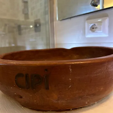 Little Sant Angelo * רומא