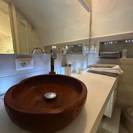 Little Sant Angelo Róma