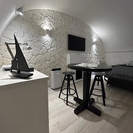 Little Sant Angelo Róma